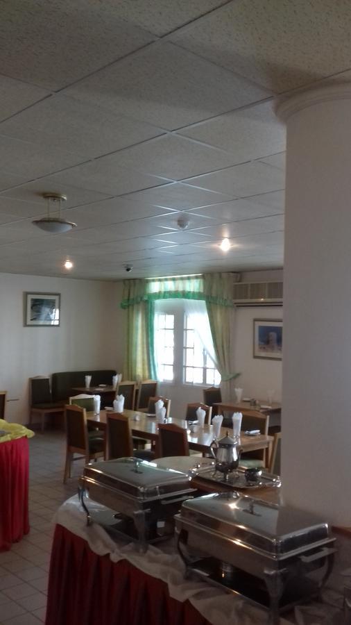Ibri Oasis Hotel Ibra Екстер'єр фото